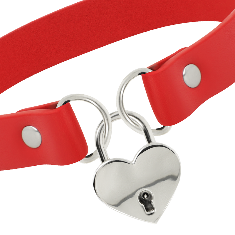 Coquette Chic Desire - Collana in Pelle Vegana Rossa con Accessorio Cuore con Chiave - immagine 4