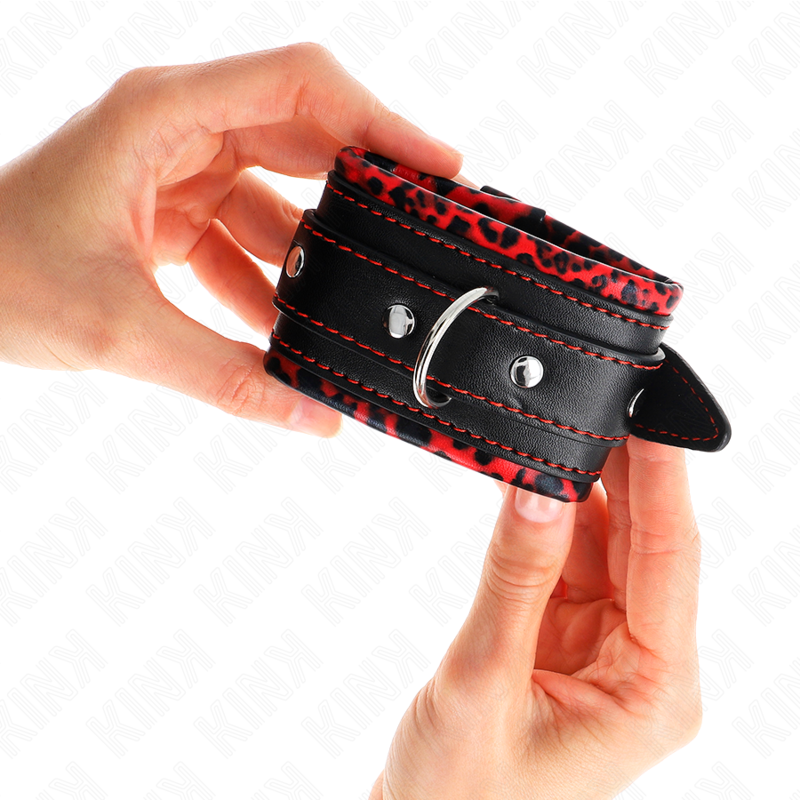 Kink - Poggipolsi Imbottiti in Pelliccia Rosso/Nero Regolabile 17-29 Cm X 6 Cm - immagine 4